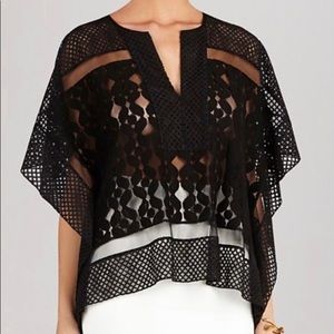 BCBGMAXAZRIA Women's Reginah Blocked Lace Kaftan Top